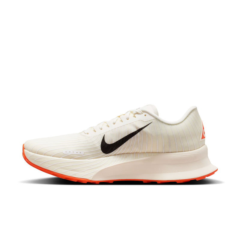 Men’s ACG Ultrafly Trail (101 - Sail/Black-White-Saftey Orange)