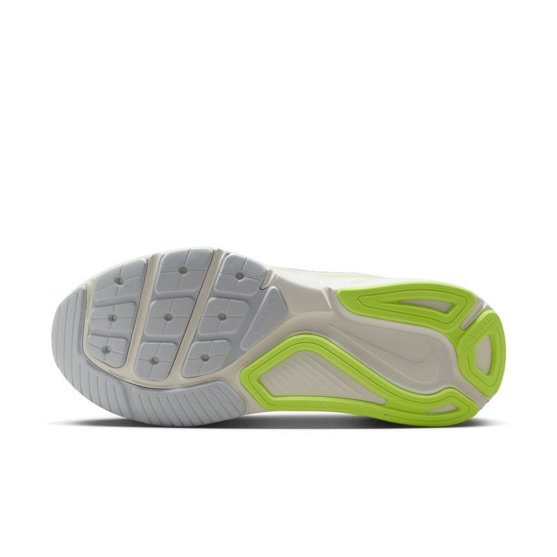 Women’s Structure 26 (103 - Summit White/Chrome-Barely Volt-Sail)