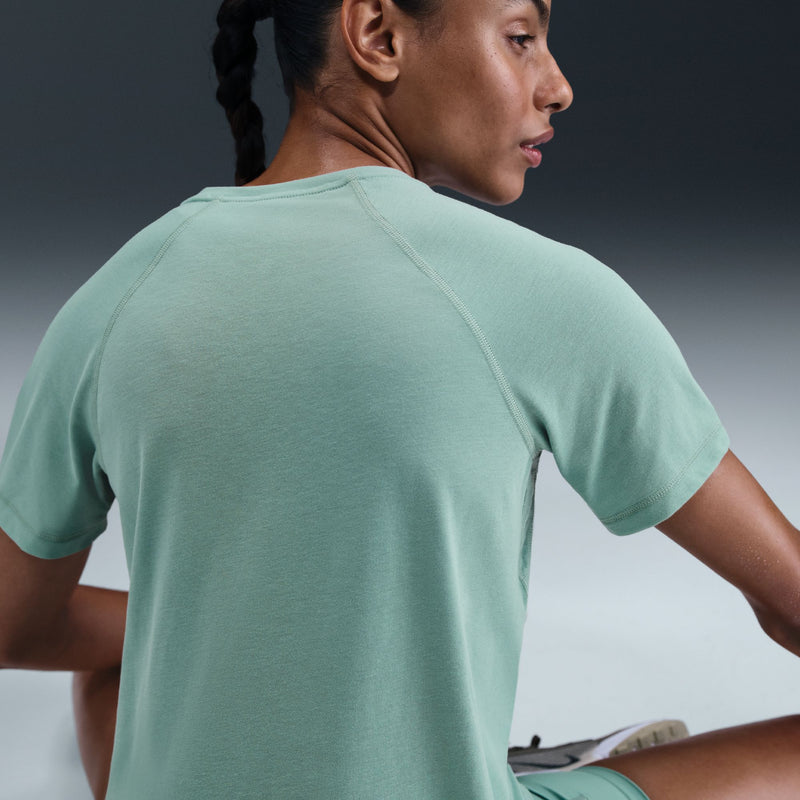 Women's Dri-FIT Short-Sleeve Running Top (017 - Cannon/Summit White)