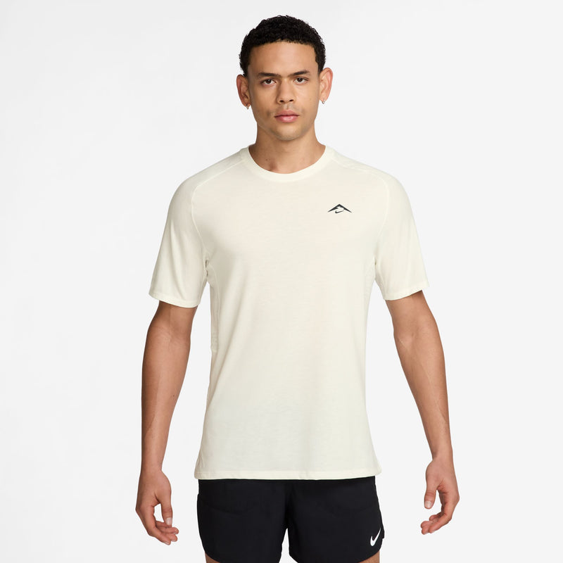 Men's Solar Chase Dri-FIT ADV Short-Sleeve Running Top (133 - Solar Chase)