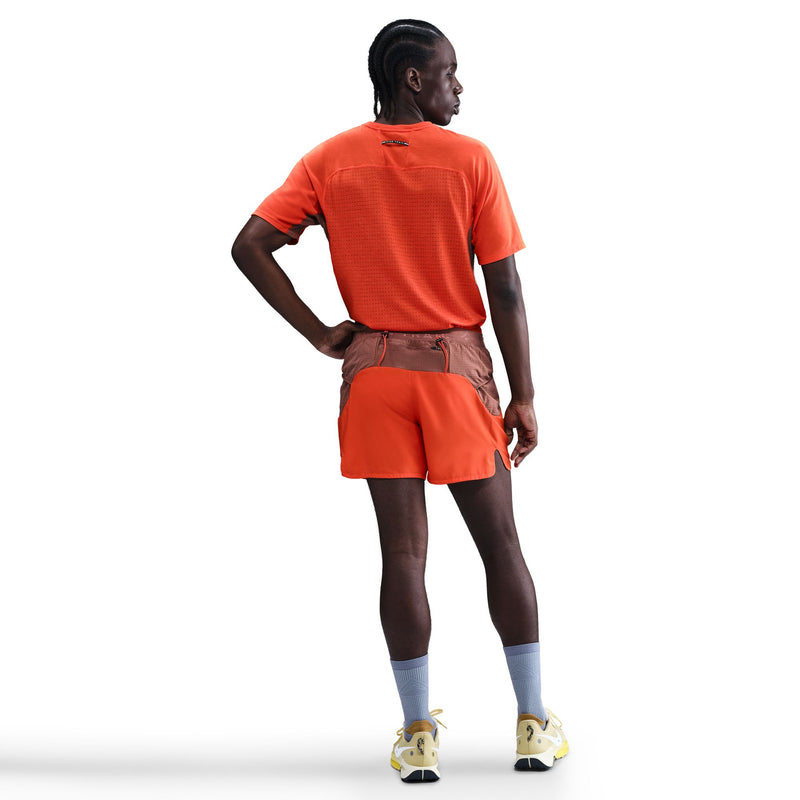 Men's Solar Chase Dri-FIT ADV Short-Sleeve Running Top (633 - Picante Red/Black)