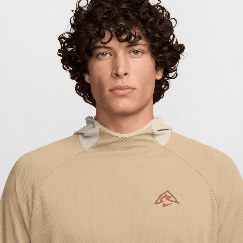 Men's Trail Dri-FIT UV Hooded Running Top (297 - Parachute Beige/Desert Khaki/Cinnamon)