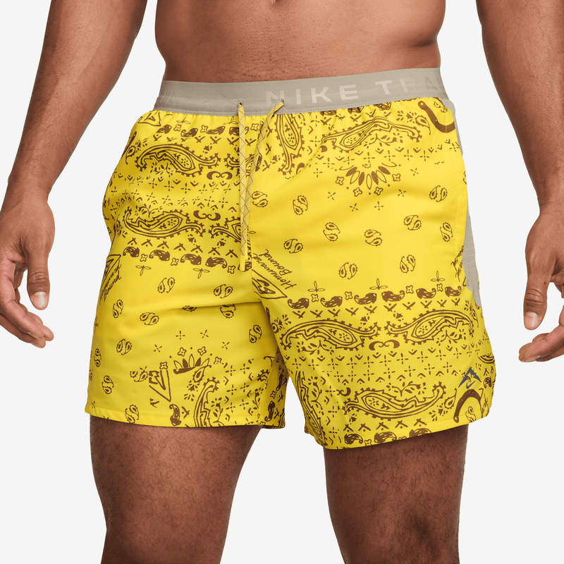 Men's Trail Dri-FIT 6" Brief-Lined Running Shorts (718 - Lightening/Desert Khaki/Black)