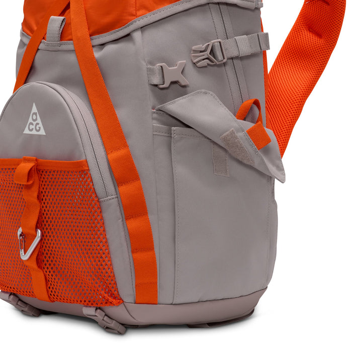 Nike ACG "DAYMAX" Backpack (25L) (009 - College Grey/Grey Fog/Safety Orange)