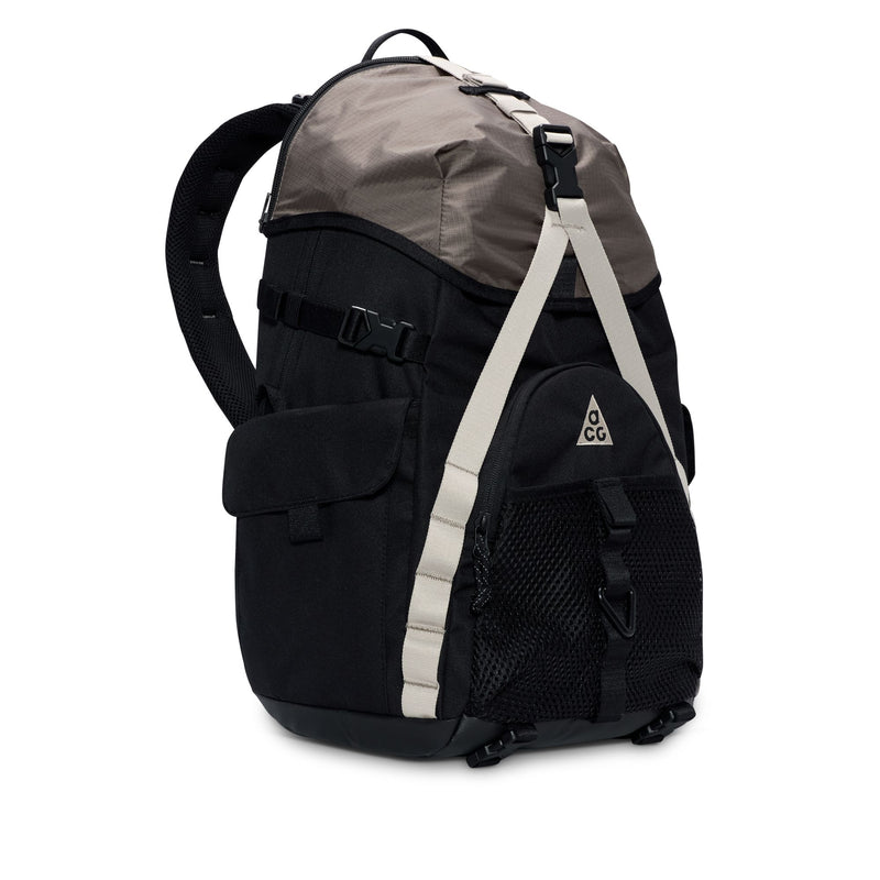 Nike ACG "DAYMAX" Backpack (25L) (010 - Black/College Grey/College Grey)