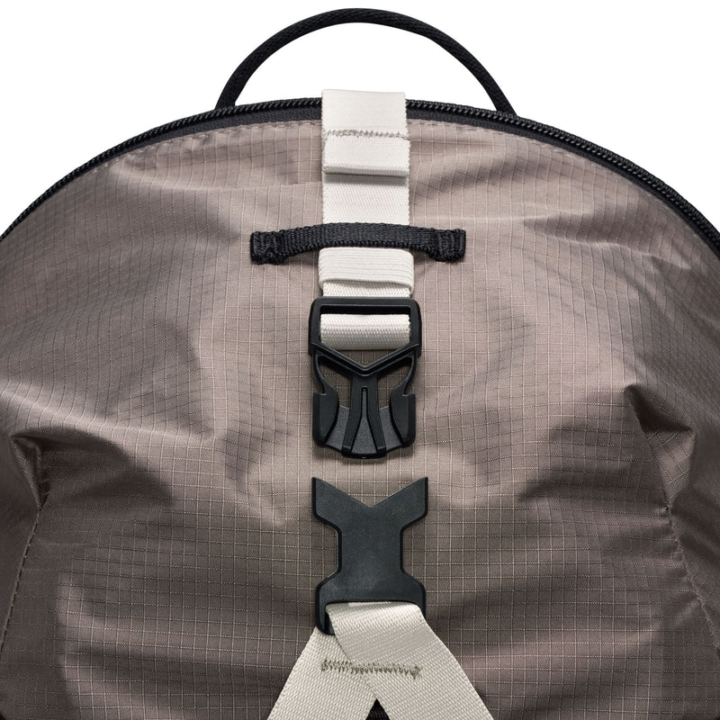 Nike ACG "DAYMAX" Backpack (25L) (010 - Black/College Grey/College Grey)
