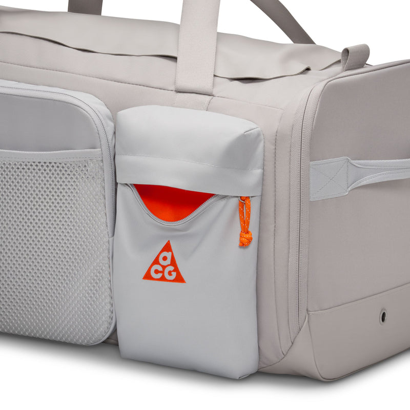 Nike ACG "DAYMAX" Duffel Bag (60L) (009 - College Grey/College Grey/Safety Orange)