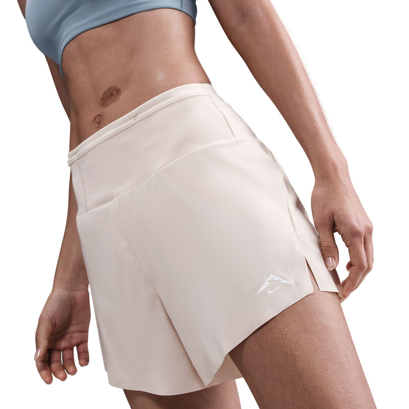 Women's Trail Dri-FIT Brief-Lined Running Shorts (272 - Pearl White/Summit White)