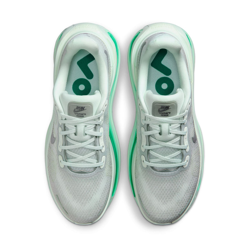 Women's Vomero Premium (300 - Barely Green/Metallic Silver)