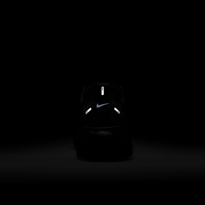 Men's Vomero 18 (005 - Black/Black-Dk Smoke-Lt Smoke Grey)