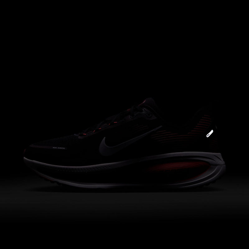 Men's Vomero 18 (008 - Black/Metallic Silver-Bright Crimson)