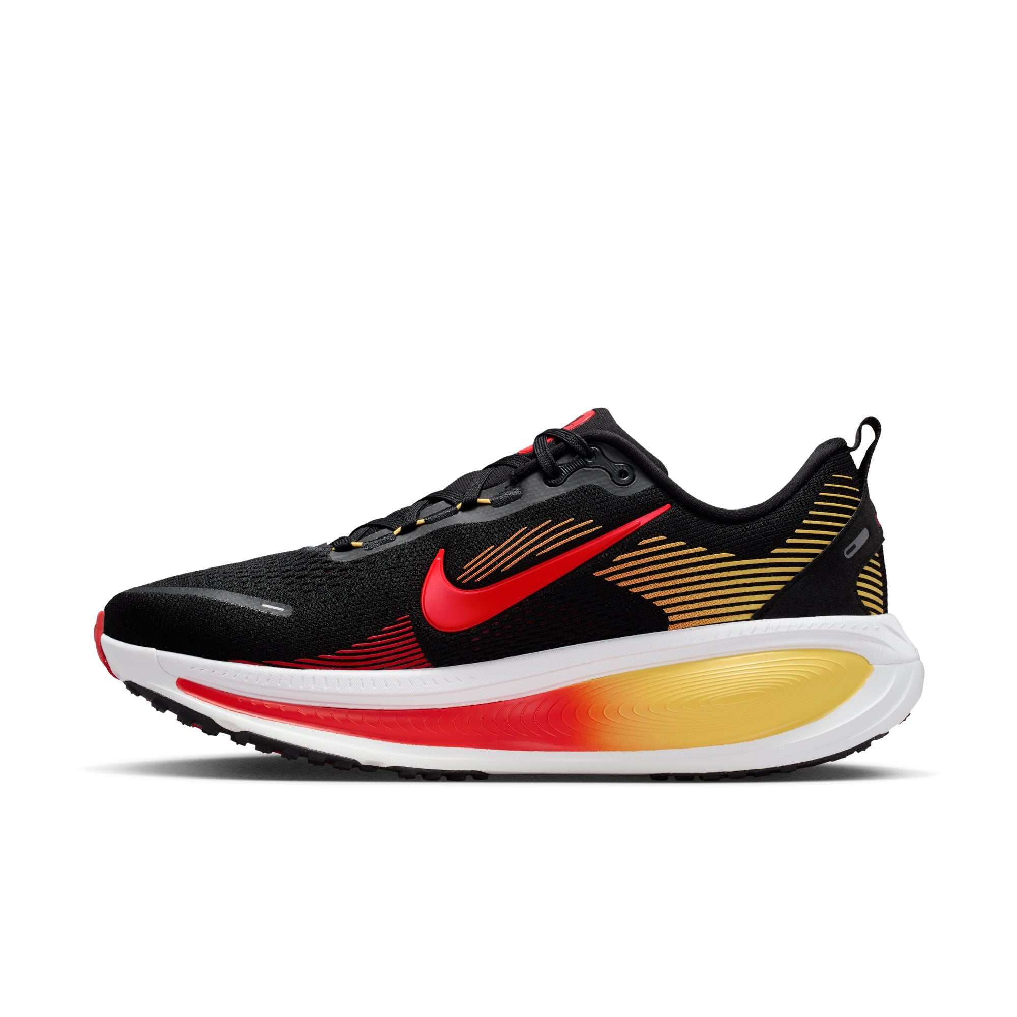 Men's Vomero 18 (016 - Black/Bright Crimson-Lt Crimson) — TC