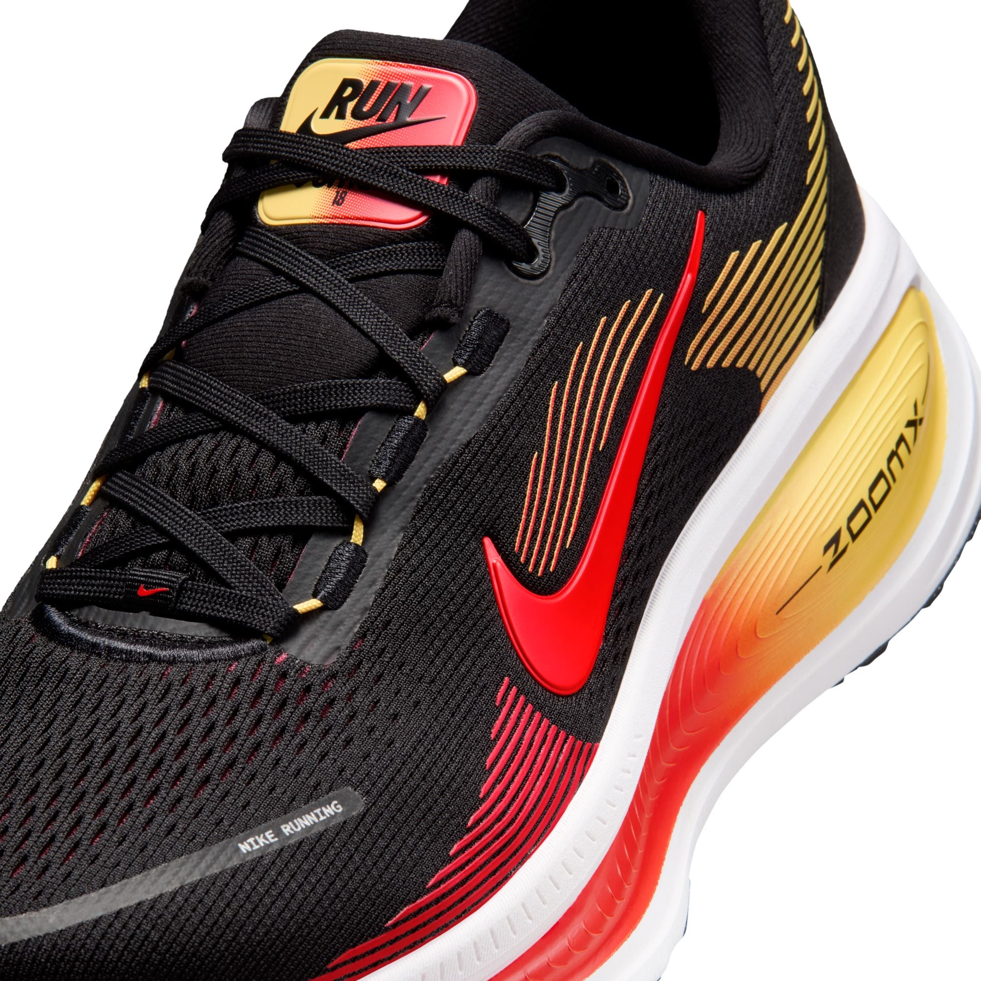 Men's Vomero 18 (016 - Black/Bright Crimson-Lt Crimson) — TC