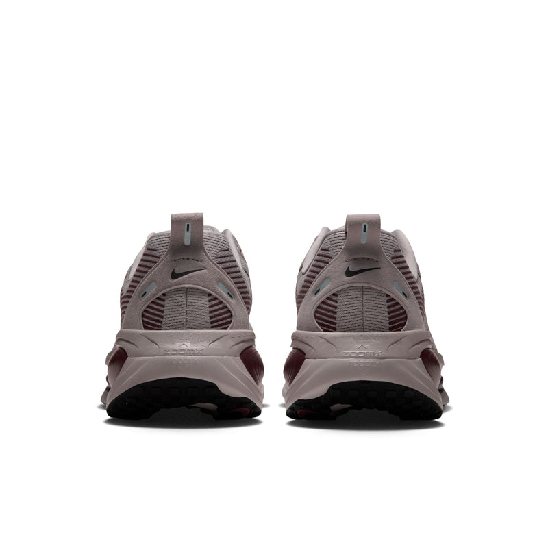 Men's Vomero 18 (022-College Grey/Black-Light Boulder)
