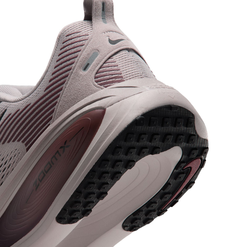 Men's Vomero 18 (022-College Grey/Black-Light Boulder)