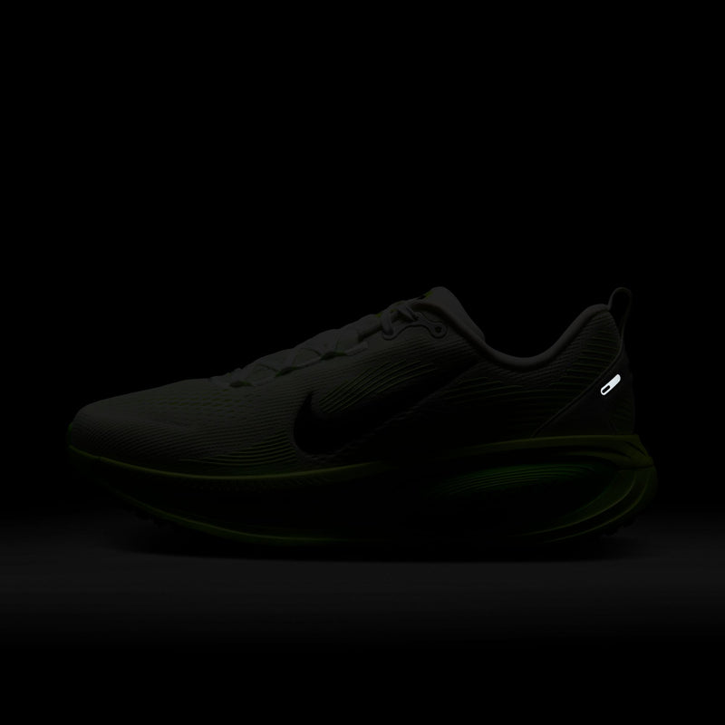 Men's Vomero 18 (100 - White/Black-Electric Green-Volt)