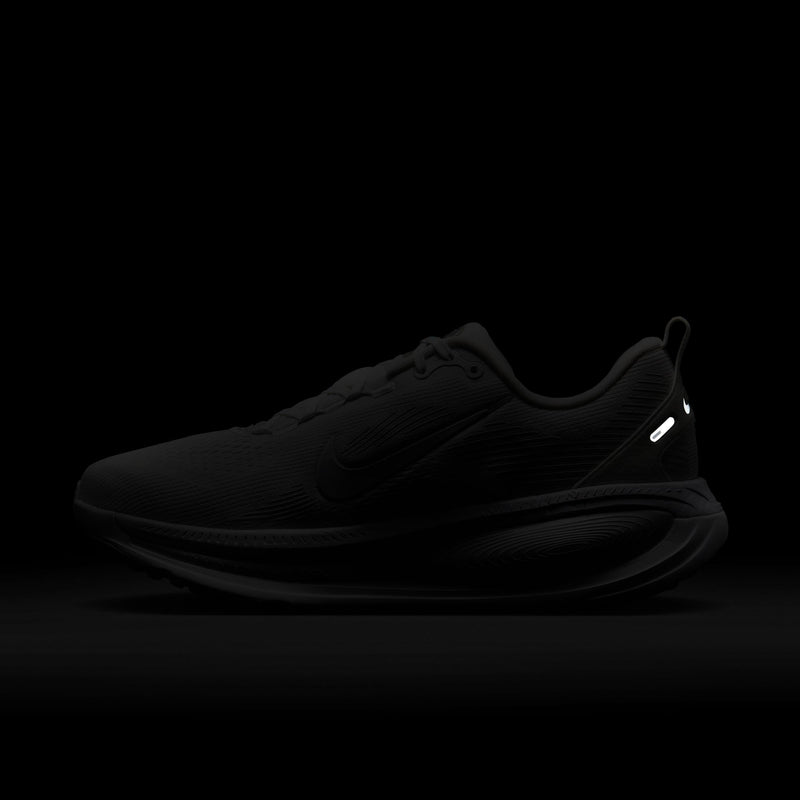 Men's Vomero 18 (106 - White/White-Photon Dust-Summit White)