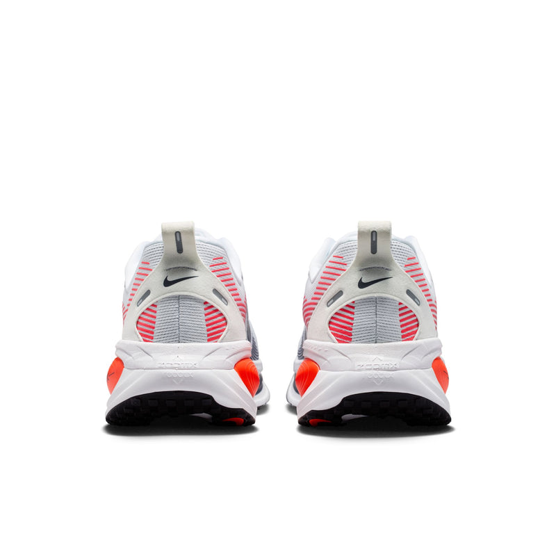 Men's Vomero 18 (112 - White/Midnight Navy-Bright Crimson-Black)