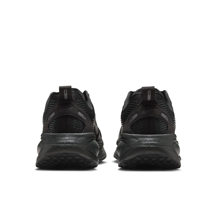 Women's Vomero 18 (004 - Black/Black-Dk Smoke Grey-Lt Smoke Grey)