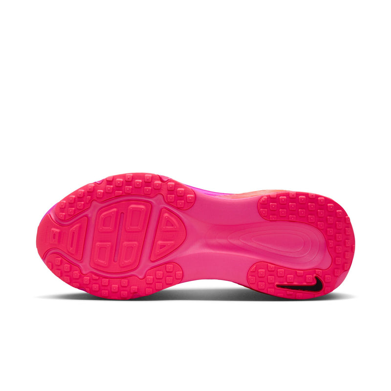 Women's Vomero 18 (Black/Black-Hyper Pink-Laser Crimson)