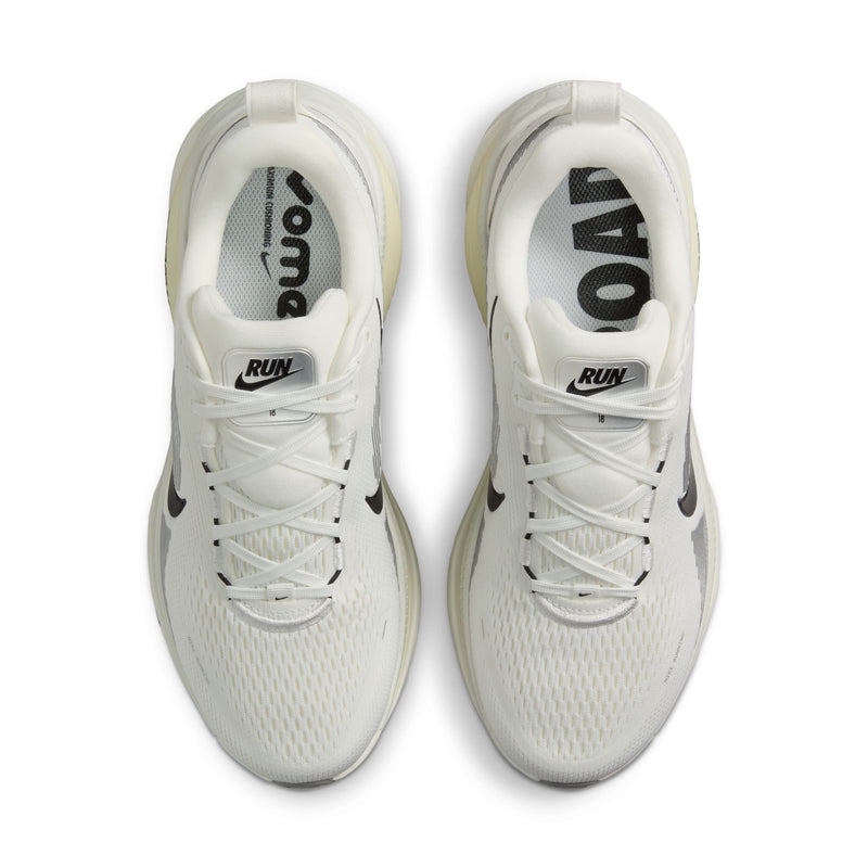 Women's Vomero 18 (101 - Summit White/Black-Coconut Milk)