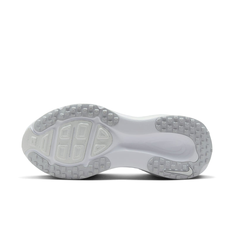 Women's Vomero 18 (104 - White/Metallic Silver-Photon Dust)