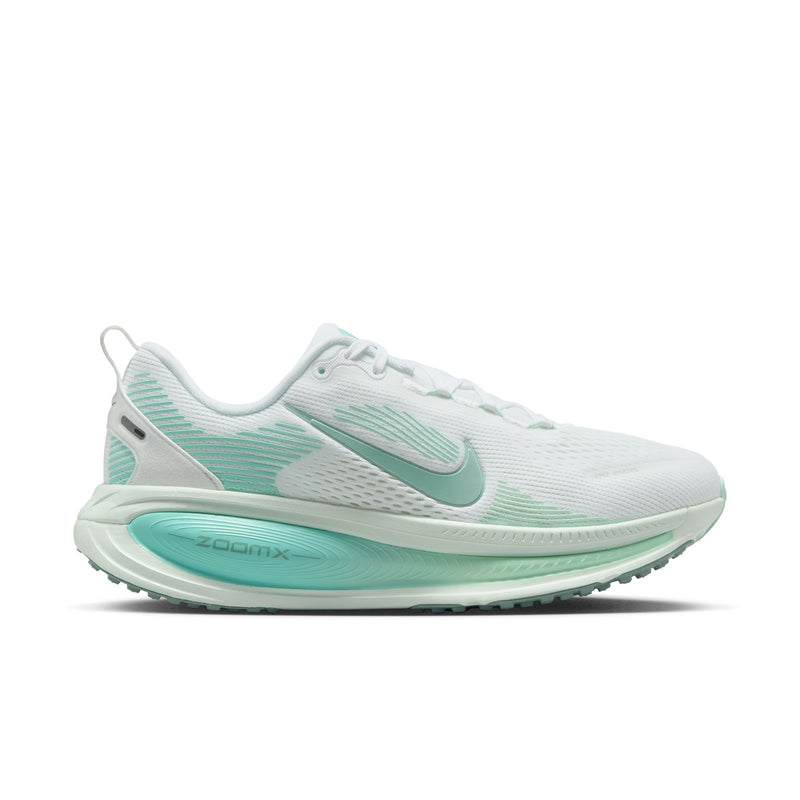 Women's Vomero 18 (106 - White/Cannon-Bleached Turq-Mint Foam)