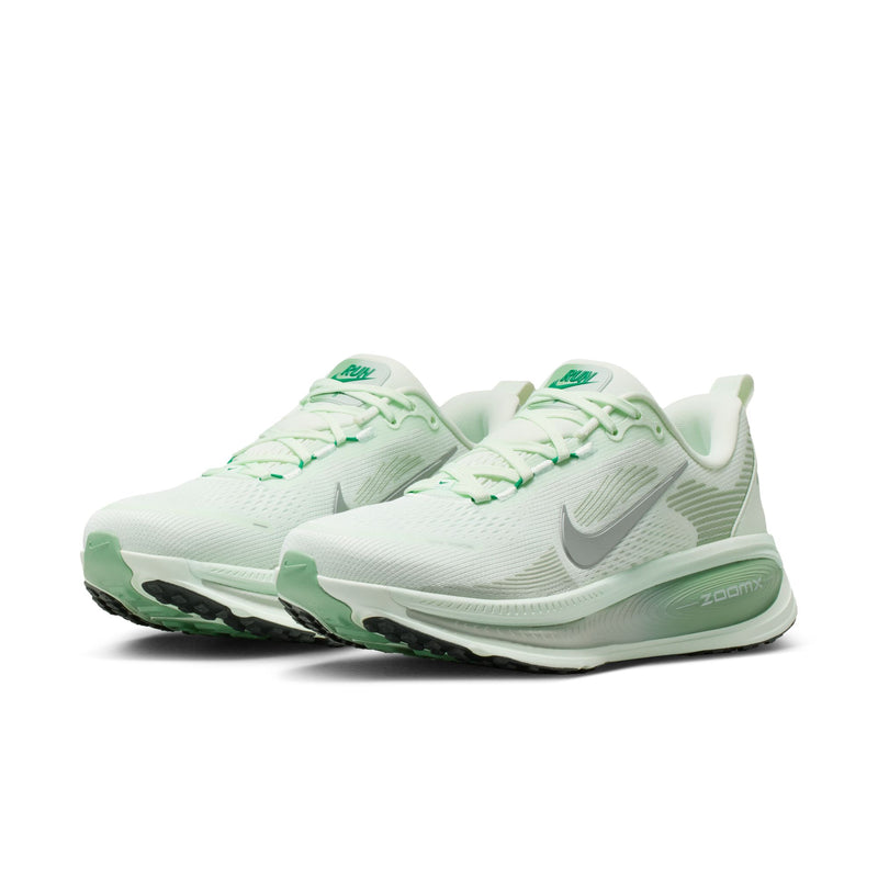 Women's Vomero 18 (300 - Barely Green/Metallic Silver-Stream)