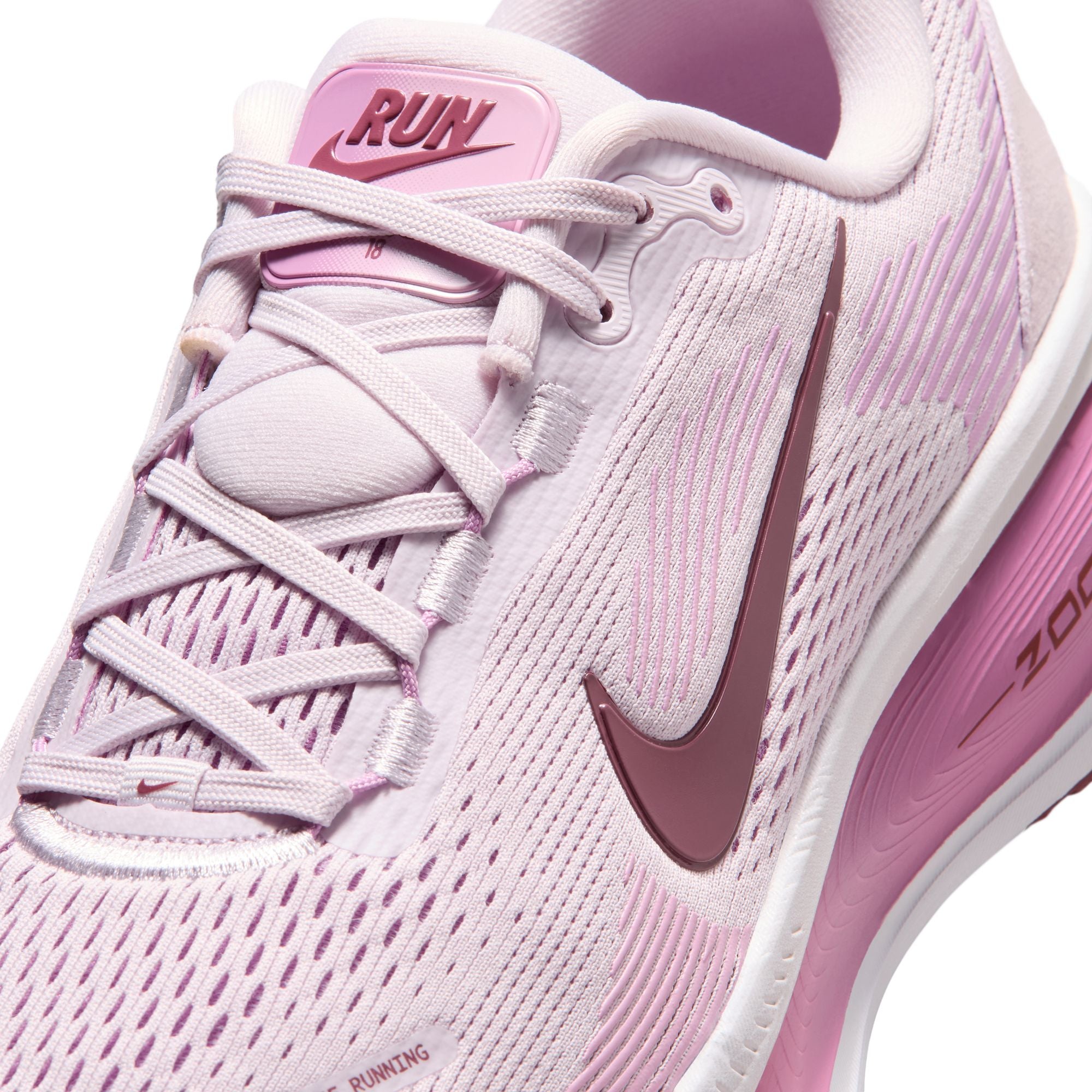 Women's Vomero 18 (500 - Bleached Lilac/Pink Smoke-Lt Magenta