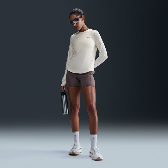 Women's Swift Dri-FIT UV Long Sleeve (133 - Sail/Reflective Silver)