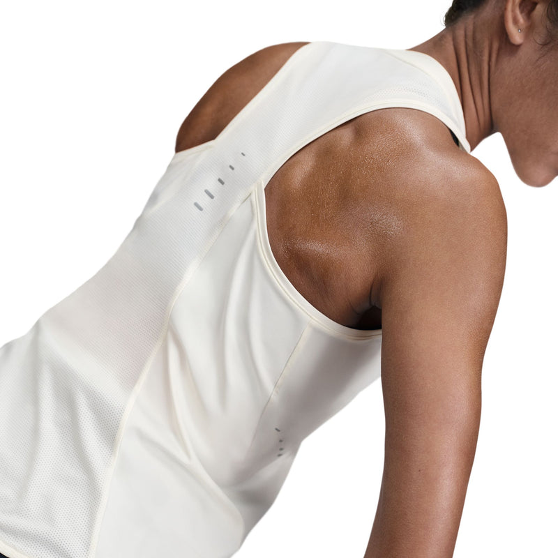 Women's Swift Dri-FIT Running Tank Top (133 - Sail/Reflective Silver)