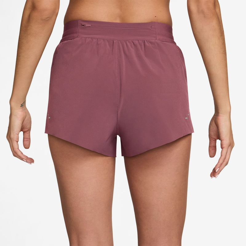 Women's Swift Dri-FIT Mid-Rise 2.5" Brief-Lined Running Shorts (654 - Pink Smoke/Reflective Silver)
