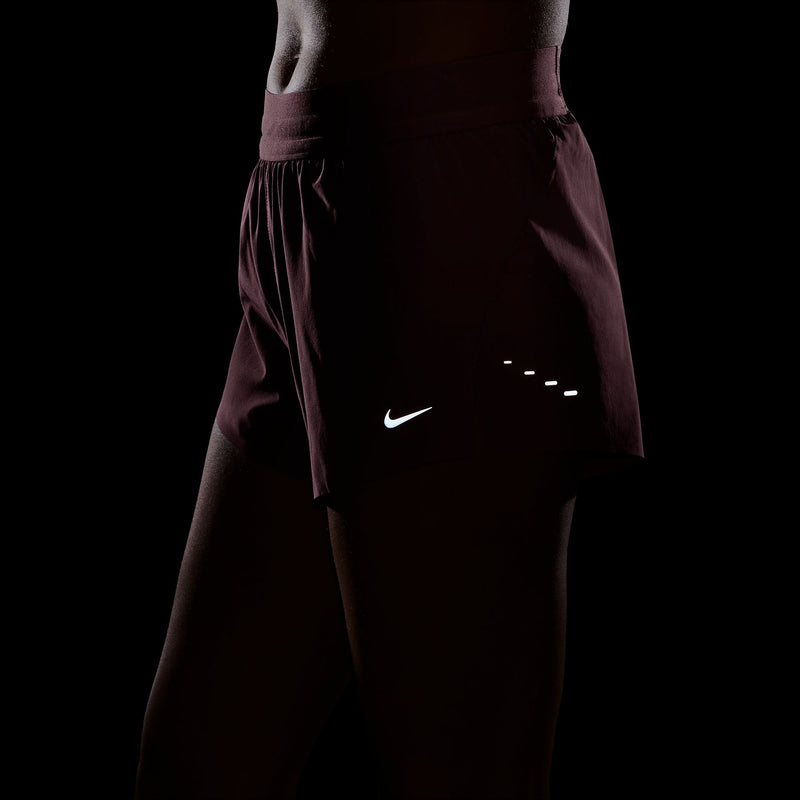 Women's Swift Dri-FIT Mid-Rise 2.5" Brief-Lined Running Shorts (654 - Pink Smoke/Reflective Silver)