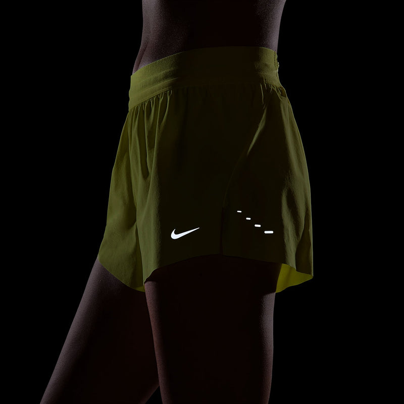 Women's Swift Dri-FIT Mid-Rise 2.5" Brief-Lined Running Shorts (712 - Light Zitron/Reflective Silver)