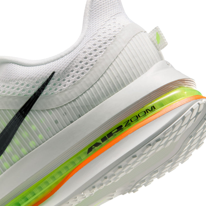 Men's Pegasus Premium (105 - White/Black-Off White-Volt)