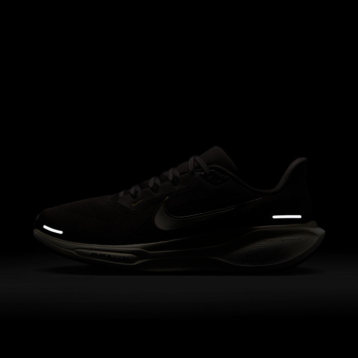 Men's Pegasus 41 "Jakob Ingebrigtsen" (200 -  Medium Ash/Mtlc Gold Grain-Summit White)