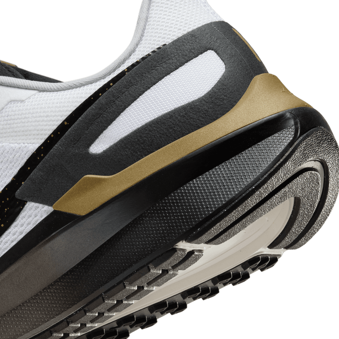 Men s Structure 25 100 White Black Metallic Gold Light Smoke Grey TC Running Co