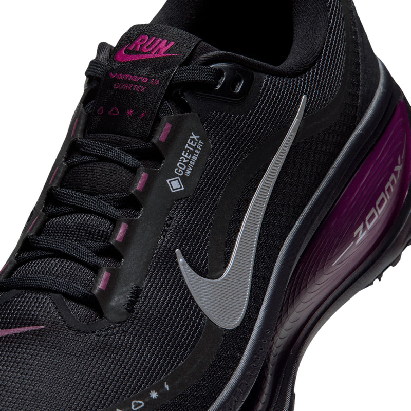 Women's Vomero 18 GORE-TEX (Black/Metallic Silver-True Berry)