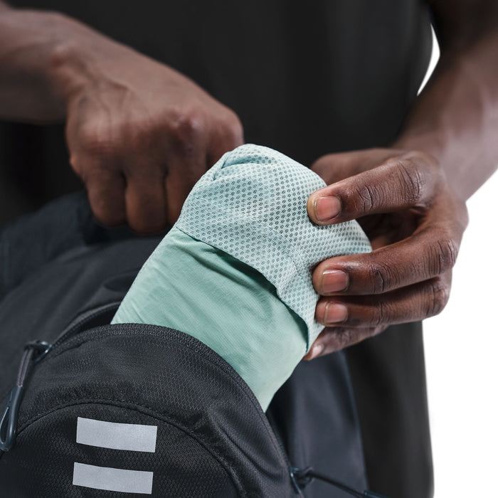 Men's Stride Repel UV Running Jacket (014 - Black/Cannon-Reflective Silver)