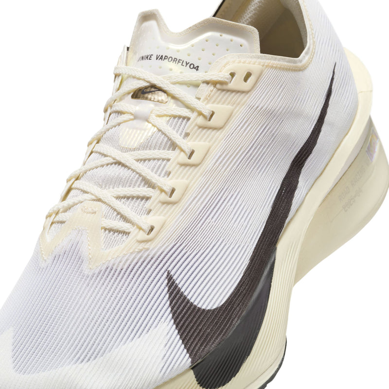 Men’s Vaporfly 4 "Jakob Ingebrigtsen" (100 - Sail/Medium Ash-Metallic Gold Grain-Phantom)