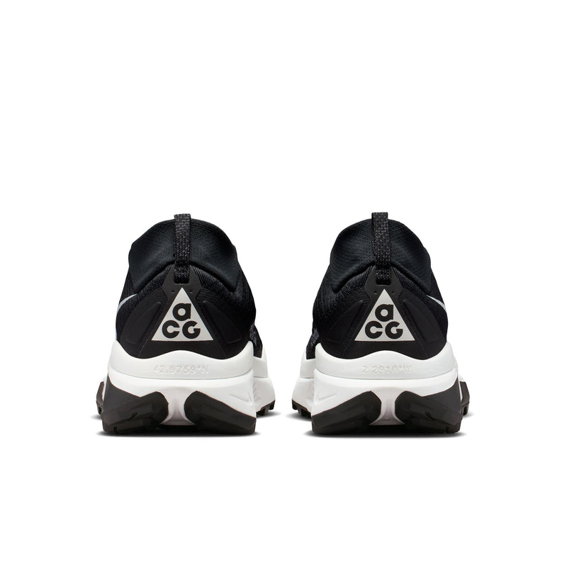 Women’s ACG Zegama (001 - Black/Summit White-Safety Orange)