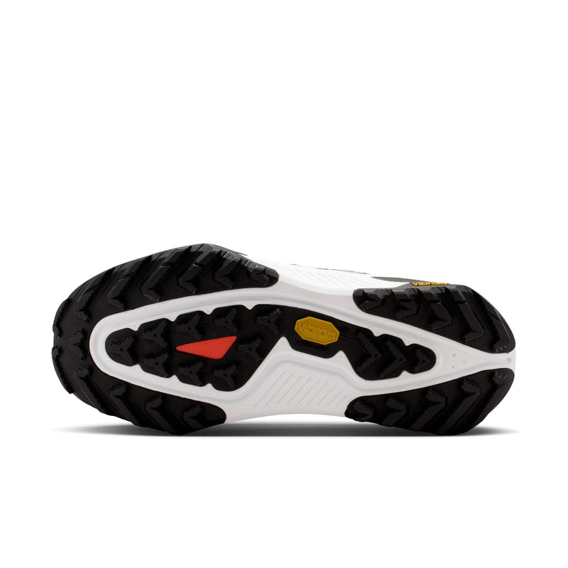 Women’s ACG Zegama (001 - Black/Summit White-Safety Orange)