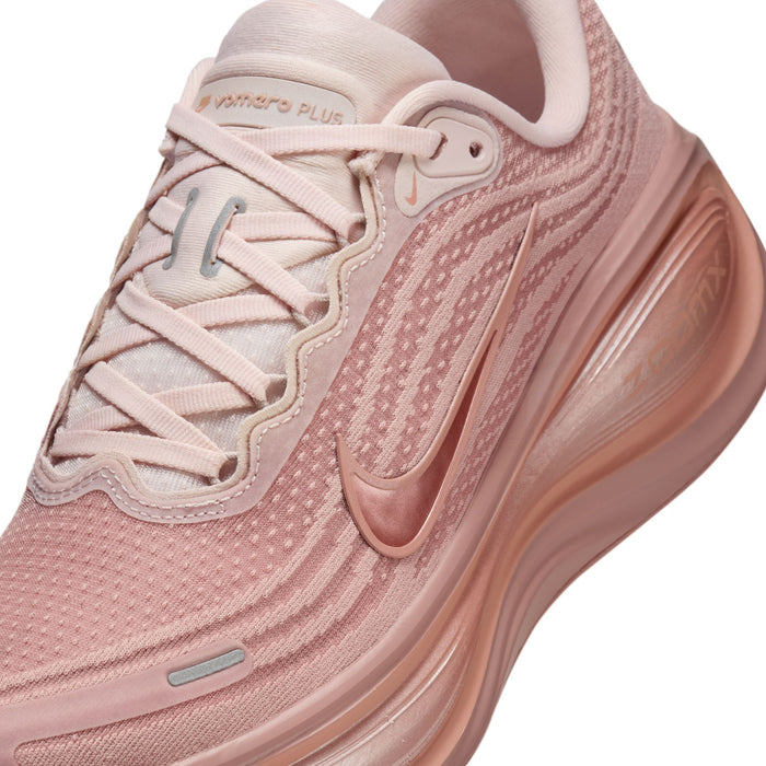 Women's Vomero Plus (601 - Particle Pink/Mtlc Rose Gold-Silt Red)