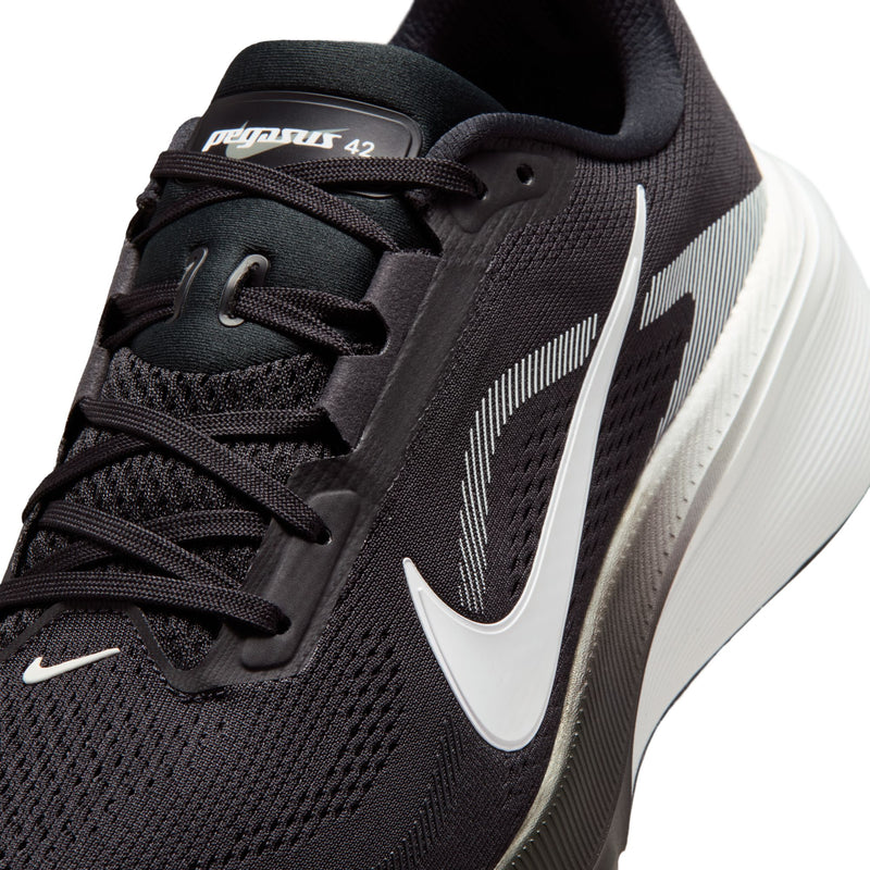 Men's Pegasus 42 (001 - Black/White-Photon Dust)