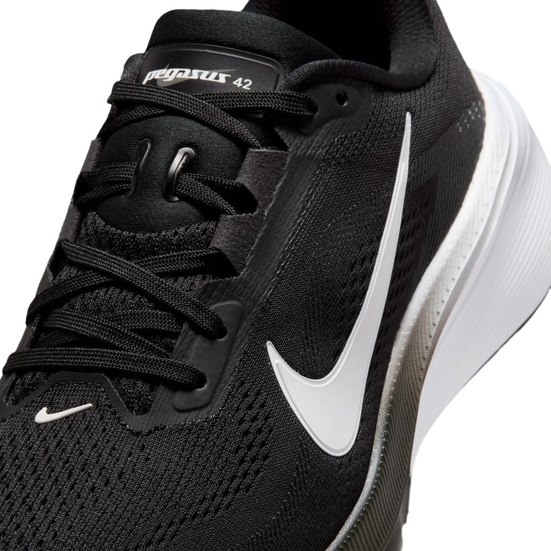Women's Pegasus 42 (001 - Black/White-Iron Grey)