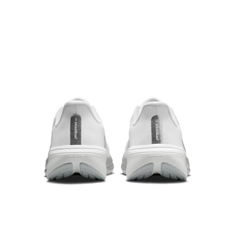 Women's Pegasus 42 (102 - White/Metallic Silver-Wolf Grey)