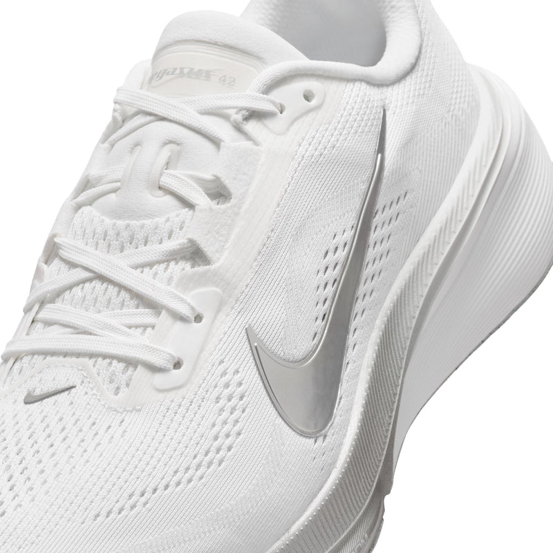 Women's Pegasus 42 (102 - White/Metallic Silver-Wolf Grey)