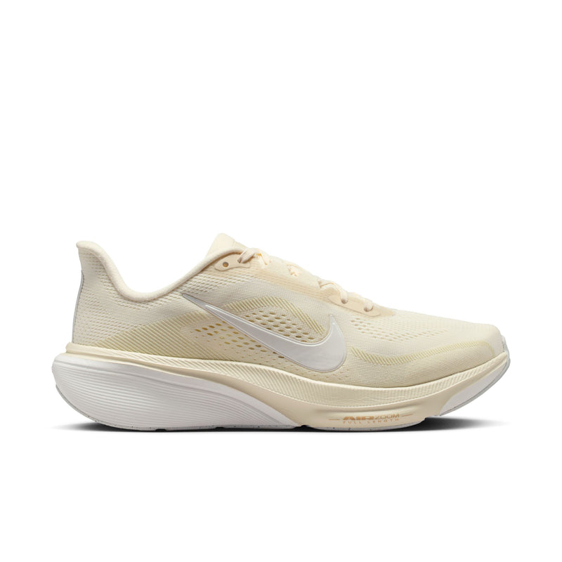 Women's Pegasus 42 (106 - Pale Ivory/Summit White-Coconut Milk)