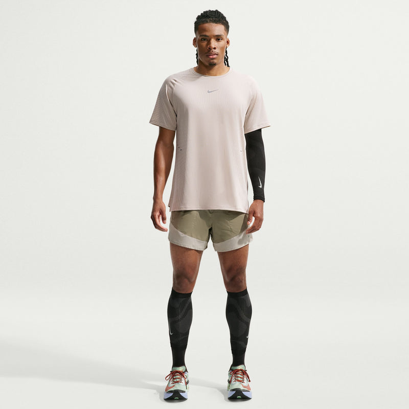 Men's Stride Aero-FIT Short-Sleeve Running Top (236 - Cream II/Sail/Reflective Silver)