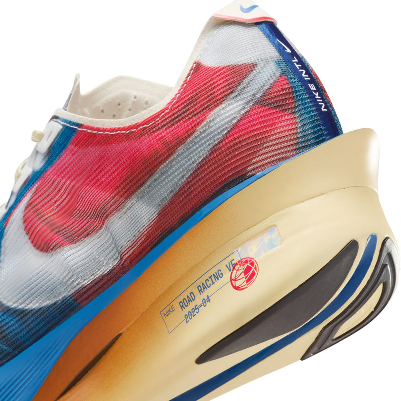 Men’s Vaporfly 4 (999 - Multi-Color/Clear-Mountain Blue-Fire Red)
